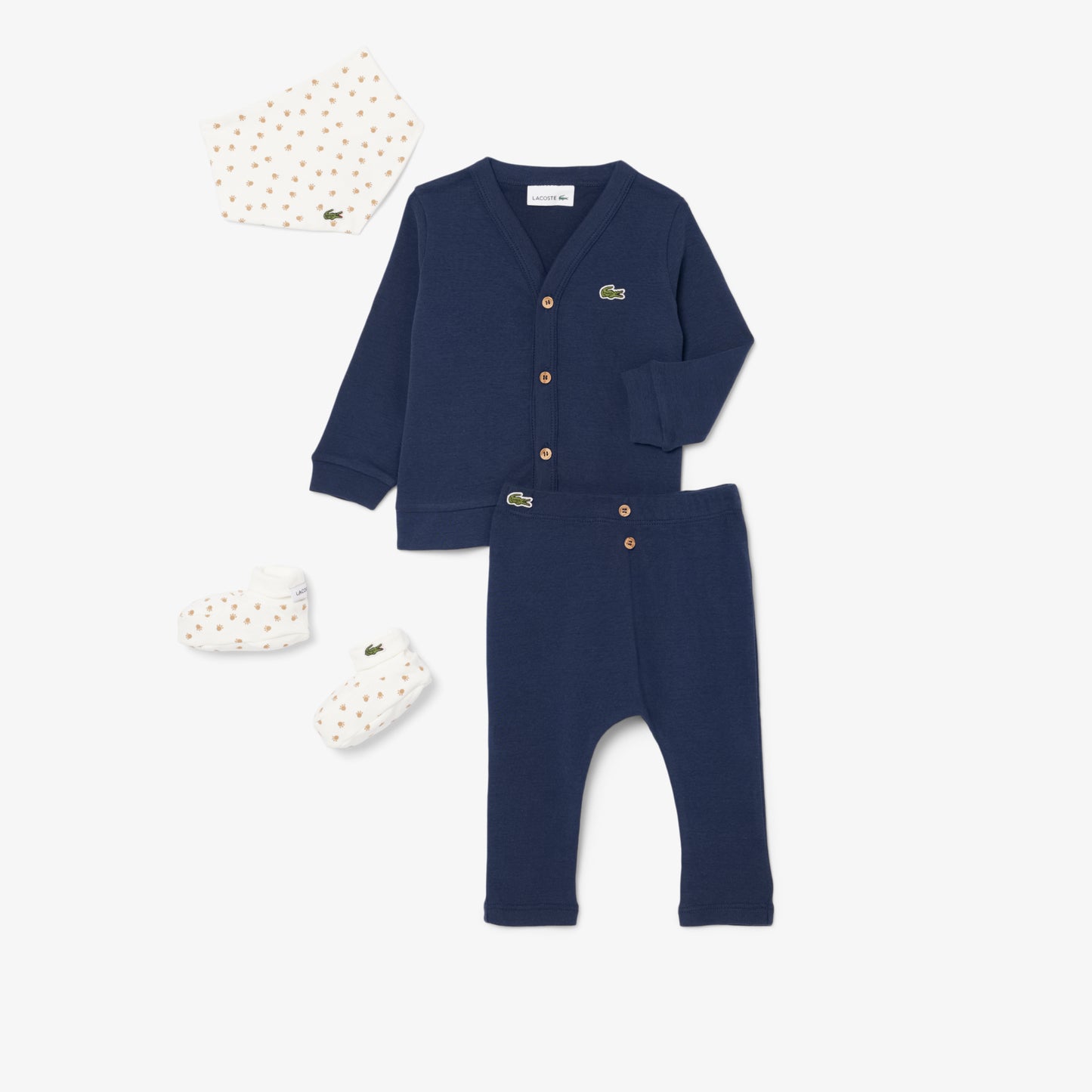 Boy’s Newborn Gift Set with Accessories-4J8405