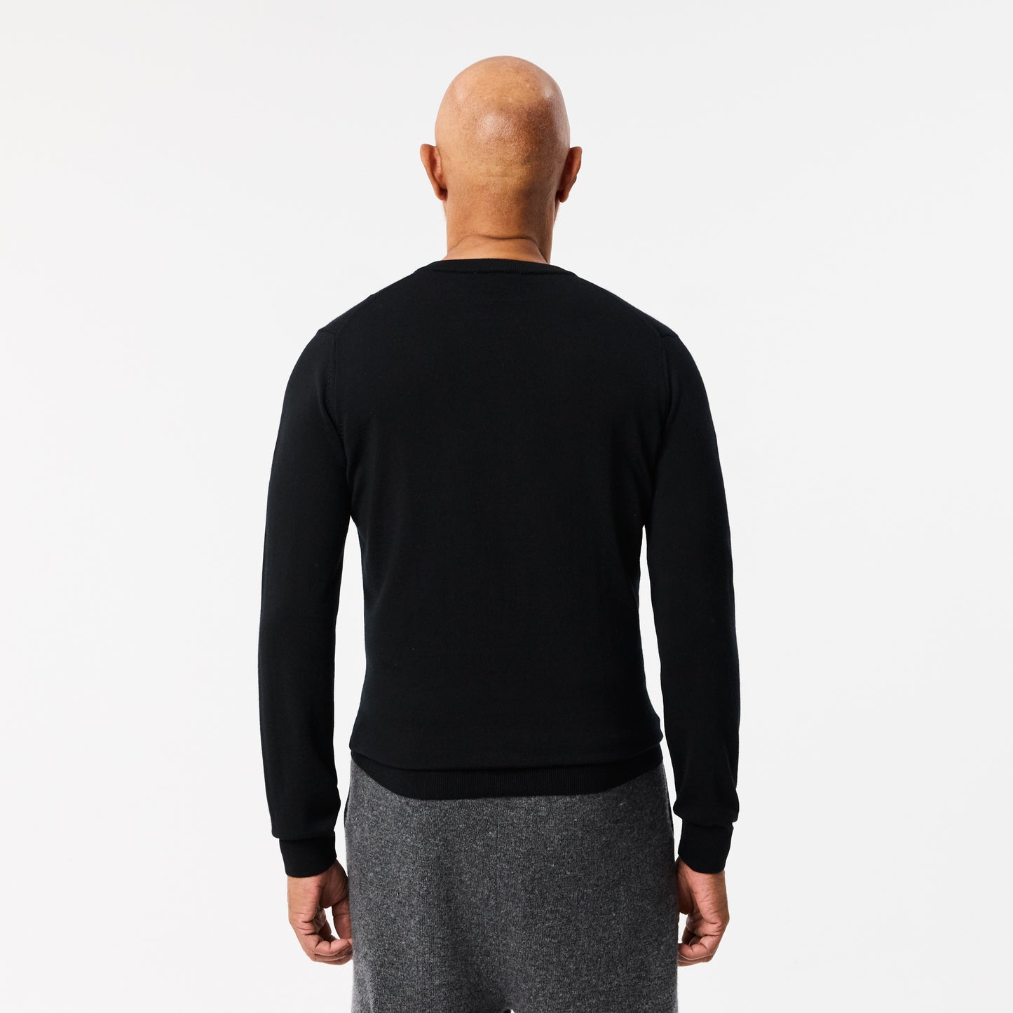 Merino Wool Monochrome V Neck Sweater - AH1990