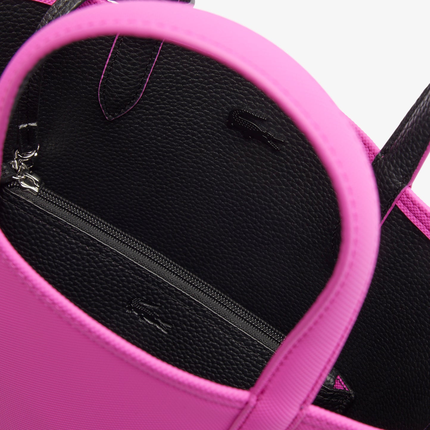 Anna Vertical Reversible Tote - NF2991AA
