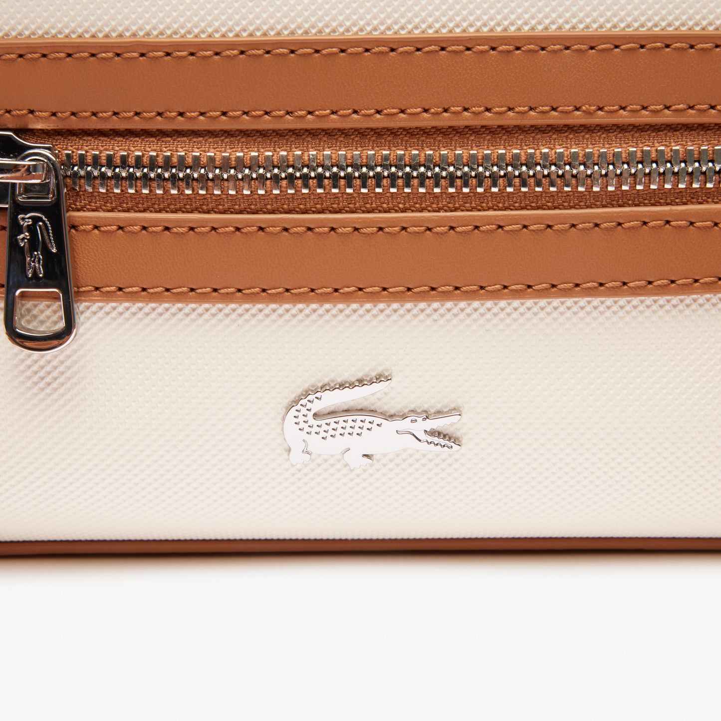 Small Nilly Petit Pique Reporter Bag-NF4519YN
