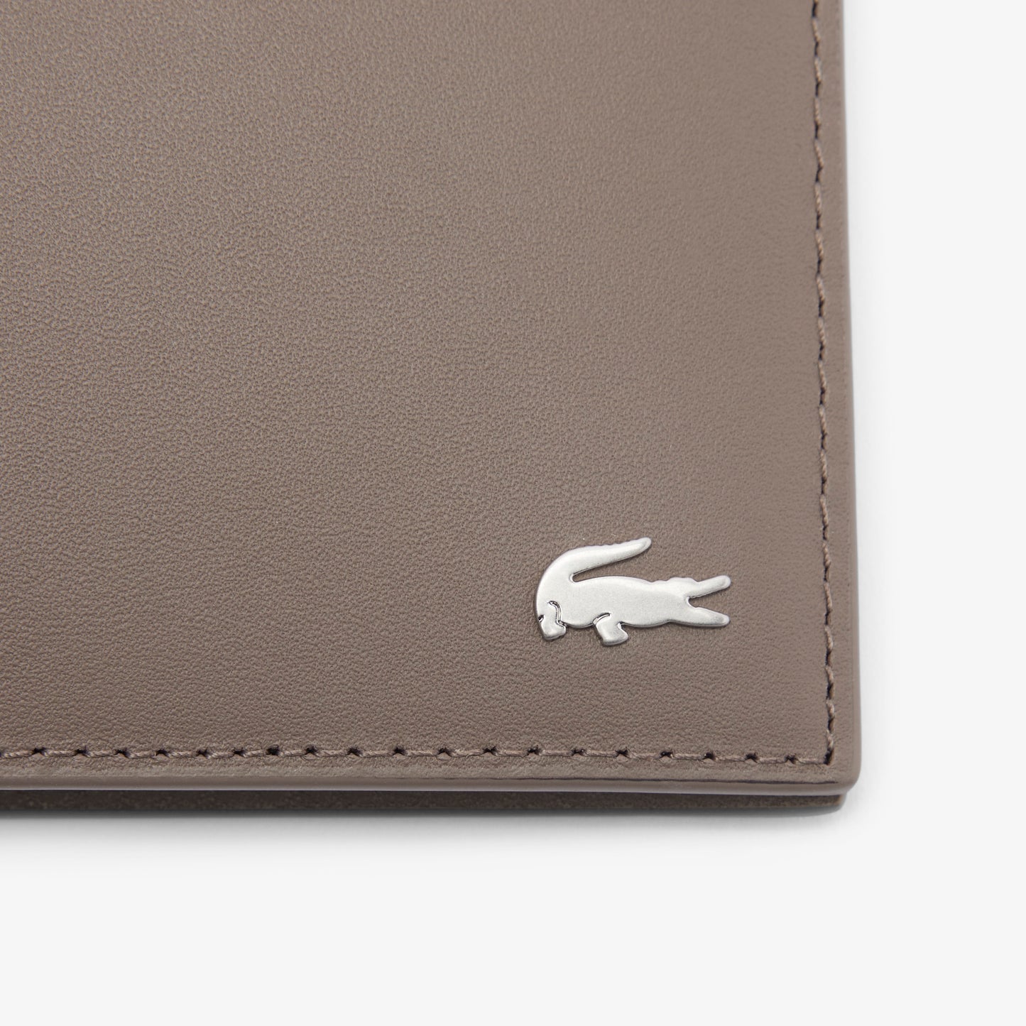 Embossed Leather Fitzgerald Billfold - NH1115FG